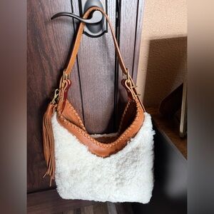 HH Dry Goods Hotel Mora Shearling